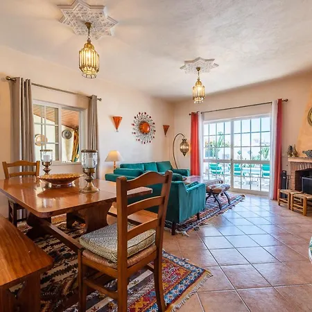 Vila Gale Sun - Luxury, 5bed With Free Wifi, Ac, Private Pool, 5 Min From The