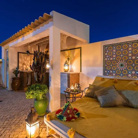 Villa Gale Sun - Luxury, 5bed With Free Wifi, Ac, Private Pool, 5 Min From The Guia (Faro)