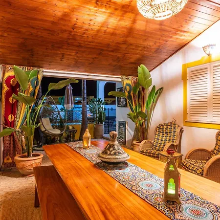 Gale Sun - Luxury, 5bed With Free Wifi, Ac, Private Pool, 5 Min From The *