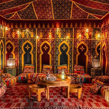 Gale Sun - Luxury, 5bed With Free Wifi, Ac, Private Pool, 5 Min From The