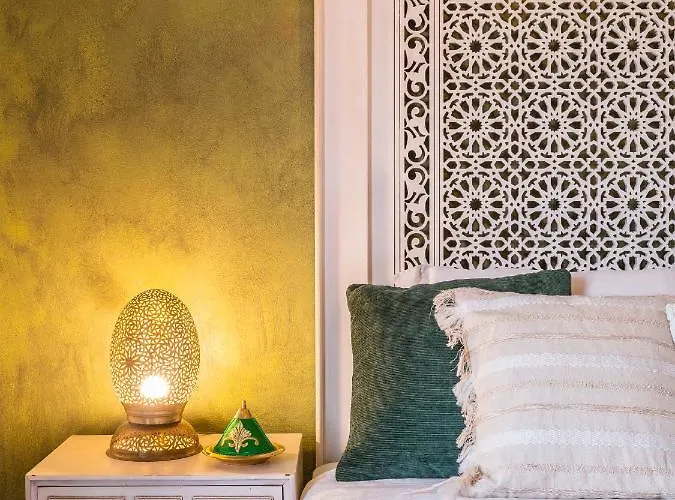 Gale Sun - Luxury, 5bed With Free Wifi, Ac, Private Pool, 5 Min From The 吉亚