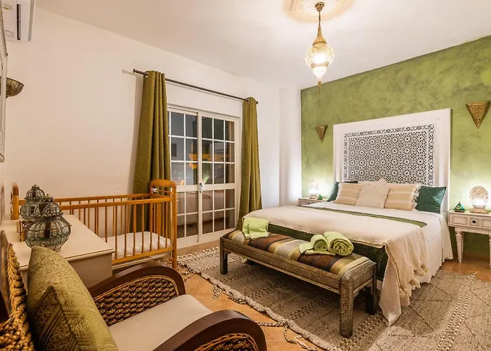 Gale Sun - Luxury, 5bed With Free Wifi, Ac, Private Pool, 5 Min From The 吉亚